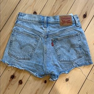 Levi’s high rise shorts